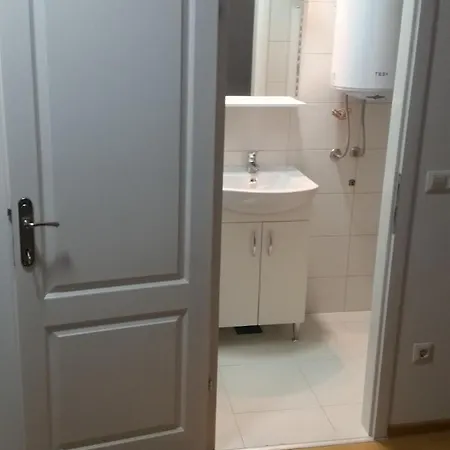 Апартаменты Klosterska Centar